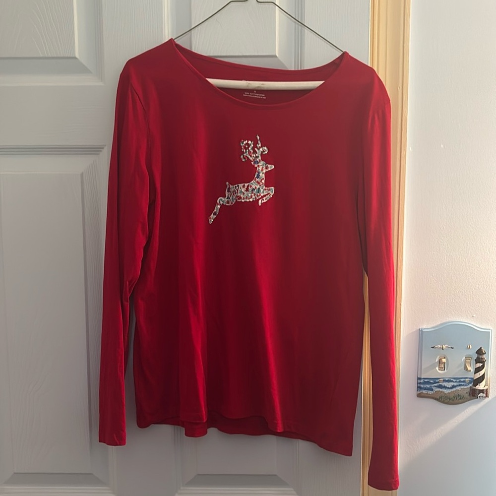 Talbots long sleeve reindeer top